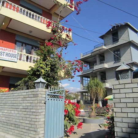 New Annapurna Guest House Pokhara Bagian luar foto